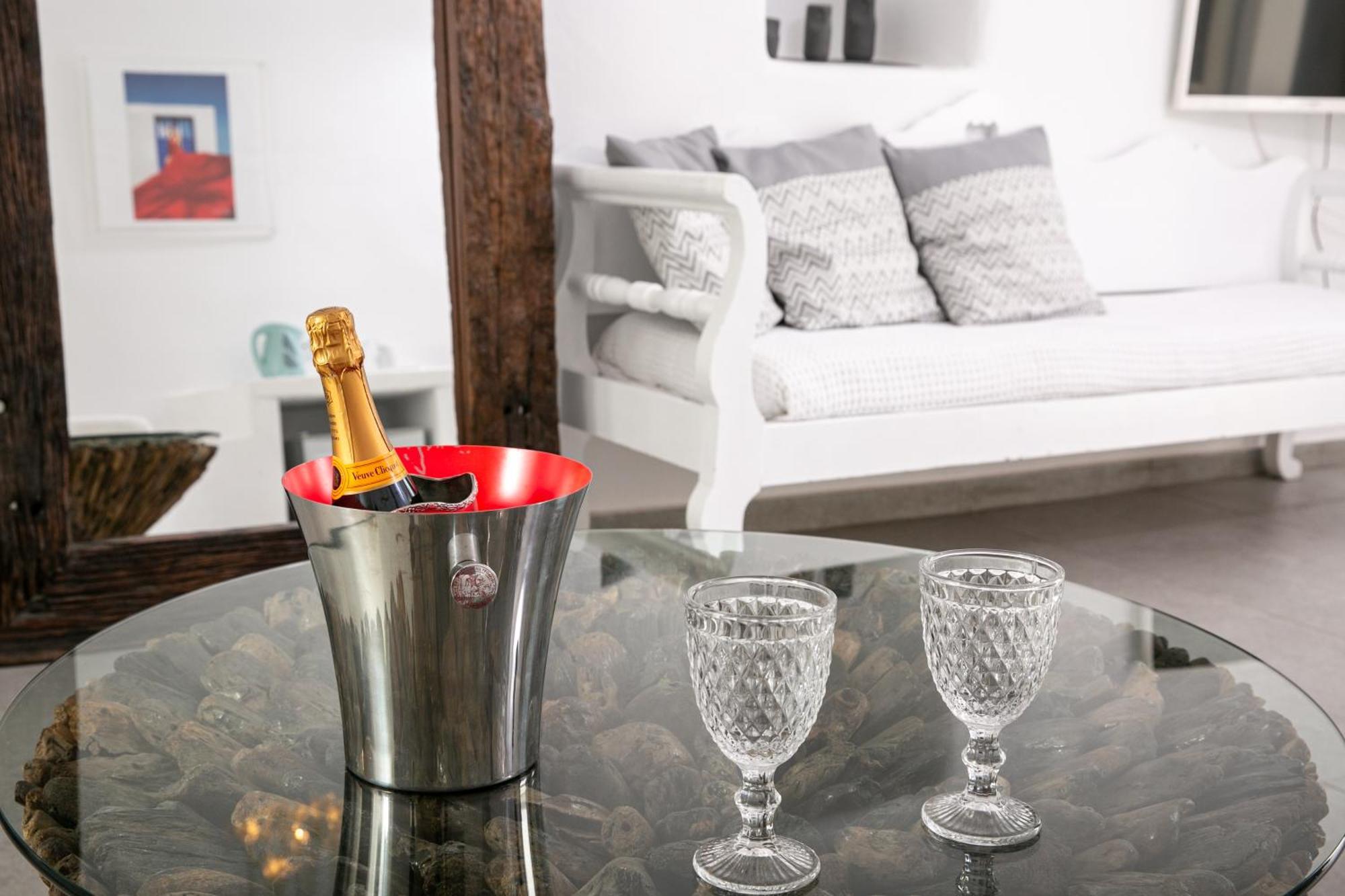 Vogue Suites أويا المظهر الخارجي الصورة