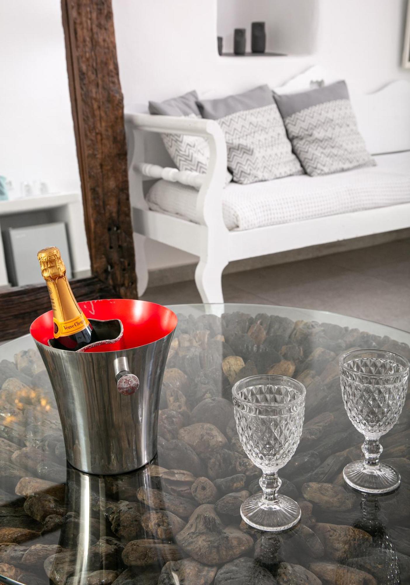 Vogue Suites أويا المظهر الخارجي الصورة